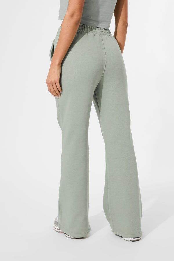 Kaiia Wide Leg Sweat Pants in Sage Green