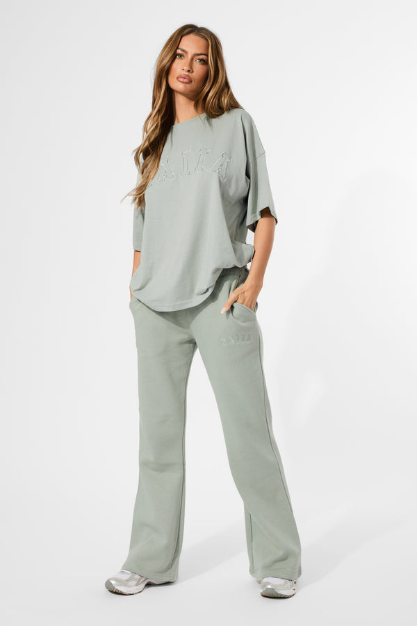 Kaiia Wide Leg Sweat Pants in Sage Green