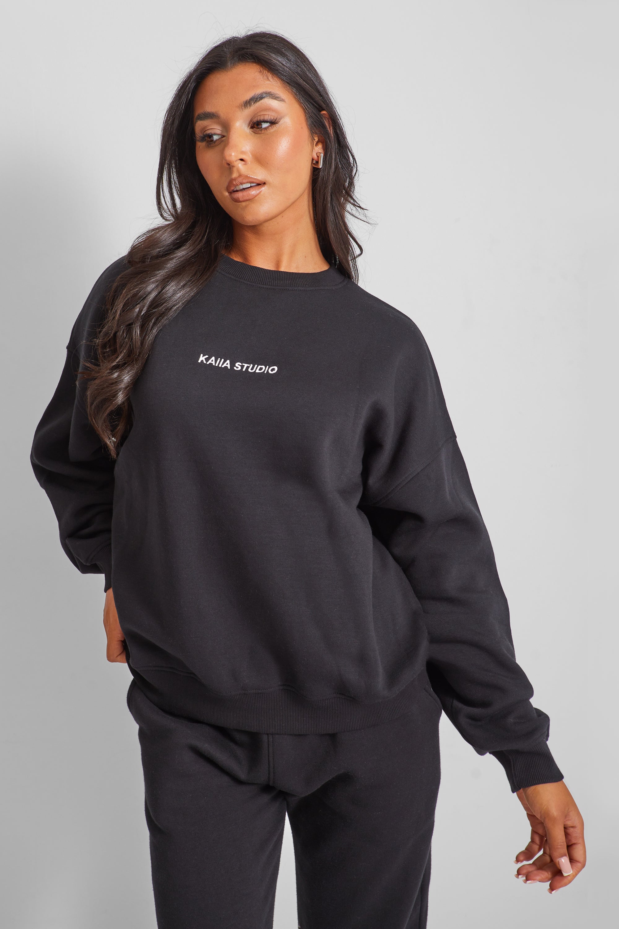 Kaiia Studio Oversized Sweatshirt Black