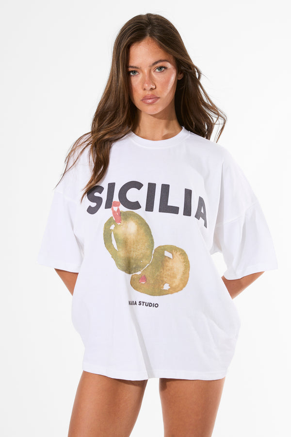 Kaiia Sicilia Olives Graphic Oversized T-Shirt White