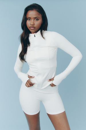 Kaiia Sculpt Long Sleeve Zip Through Fitted Jacket Marshmallow