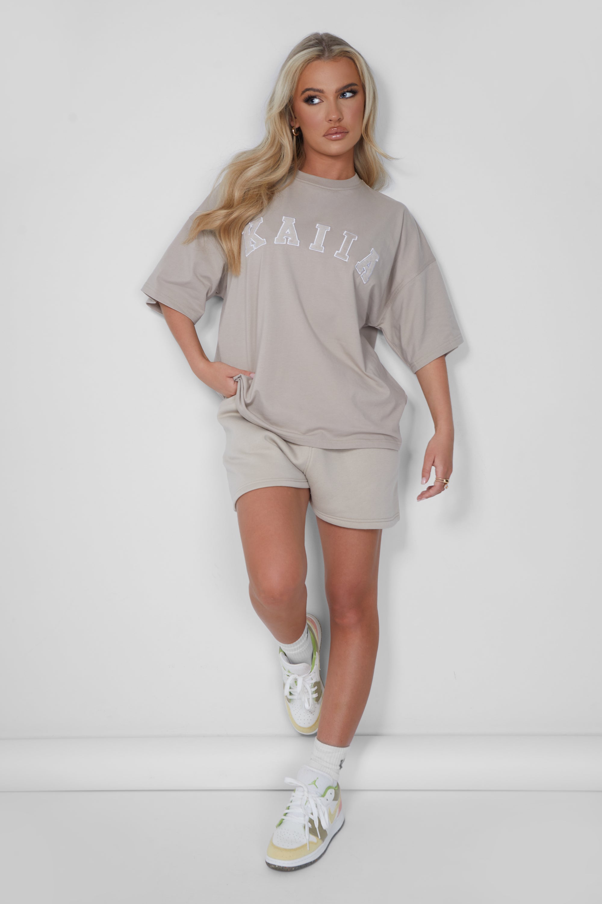 Kaiia Oversized T-shirt Stone