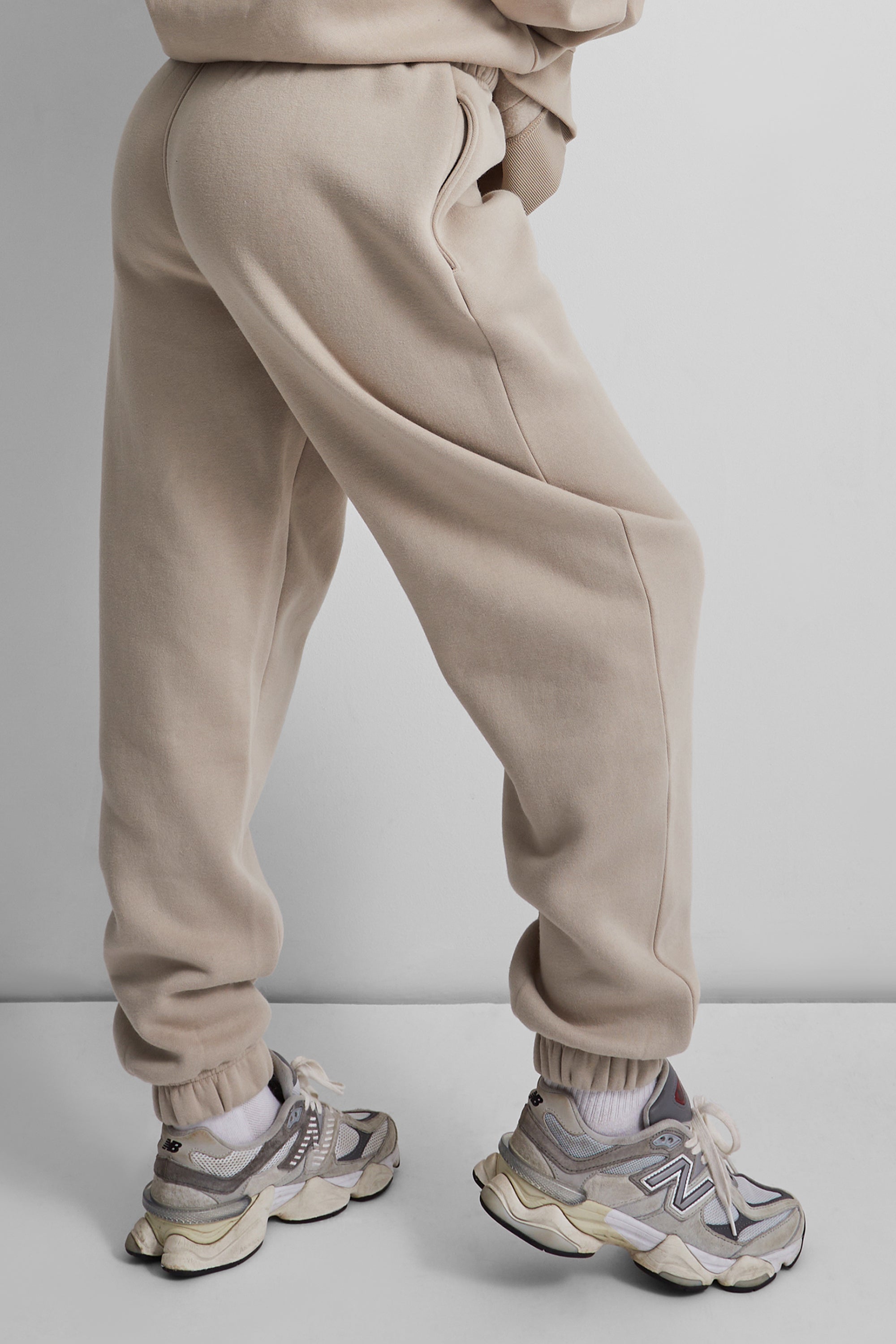 Relaxed Fit Cuffed Jogger Stone