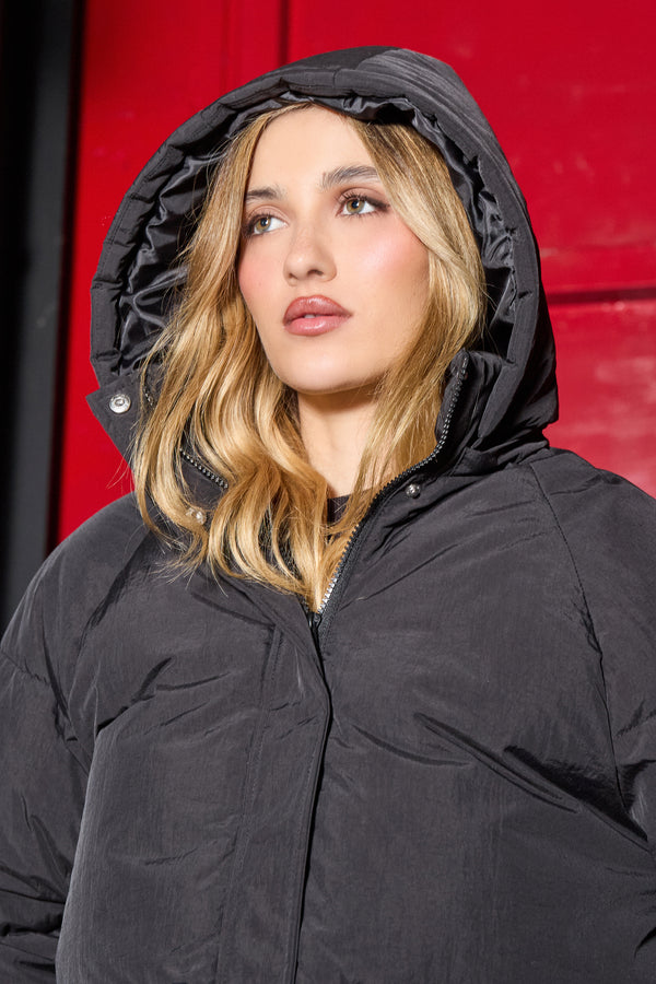 Kaiia Oversized Funnel Neck Puffer Coat Black