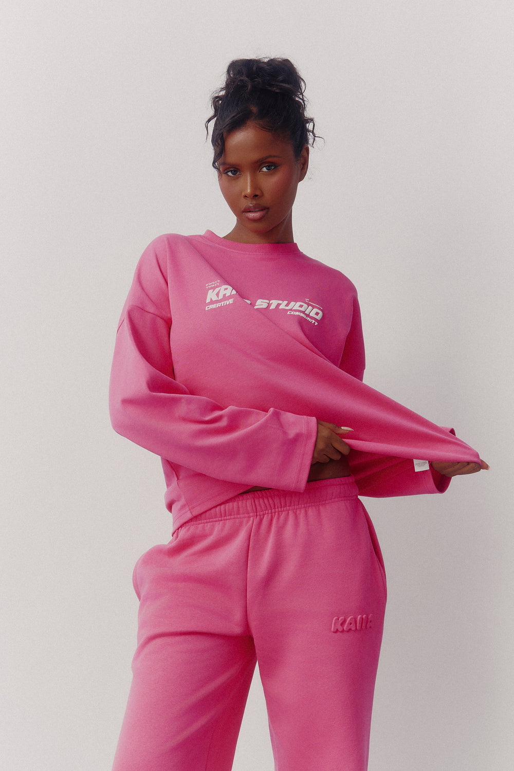 Kaiia Studio Graphic Long Sleeve Oversized T-shirt Fuchsia Pink