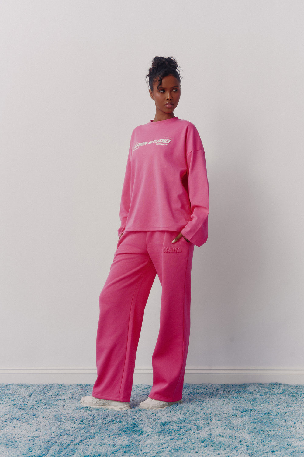 Kaiia Studio Graphic Long Sleeve Oversized T-shirt Fuchsia Pink