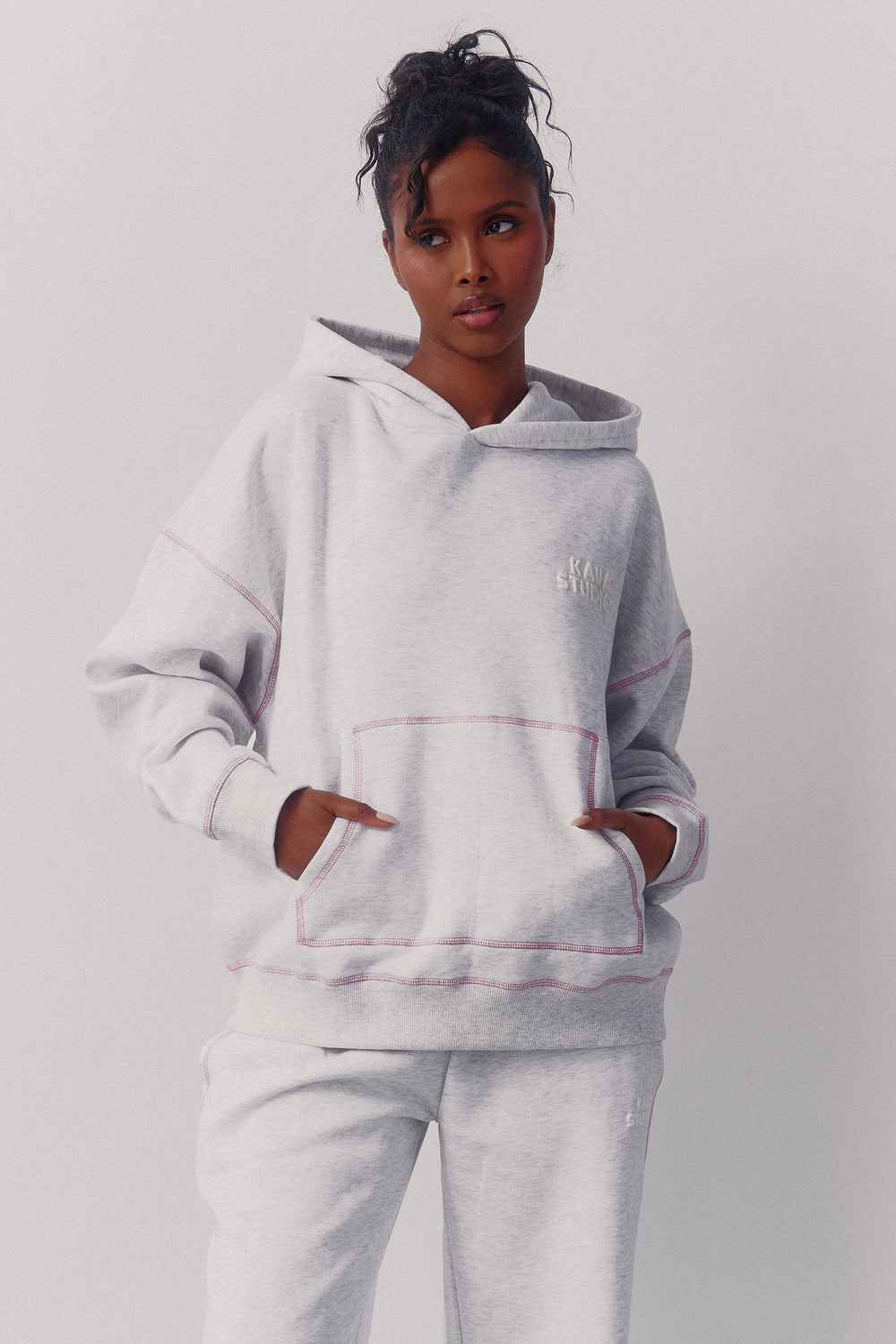 Kaiia Contrast Chainstitch Oversized Hoodie Light Grey Marl & Pink