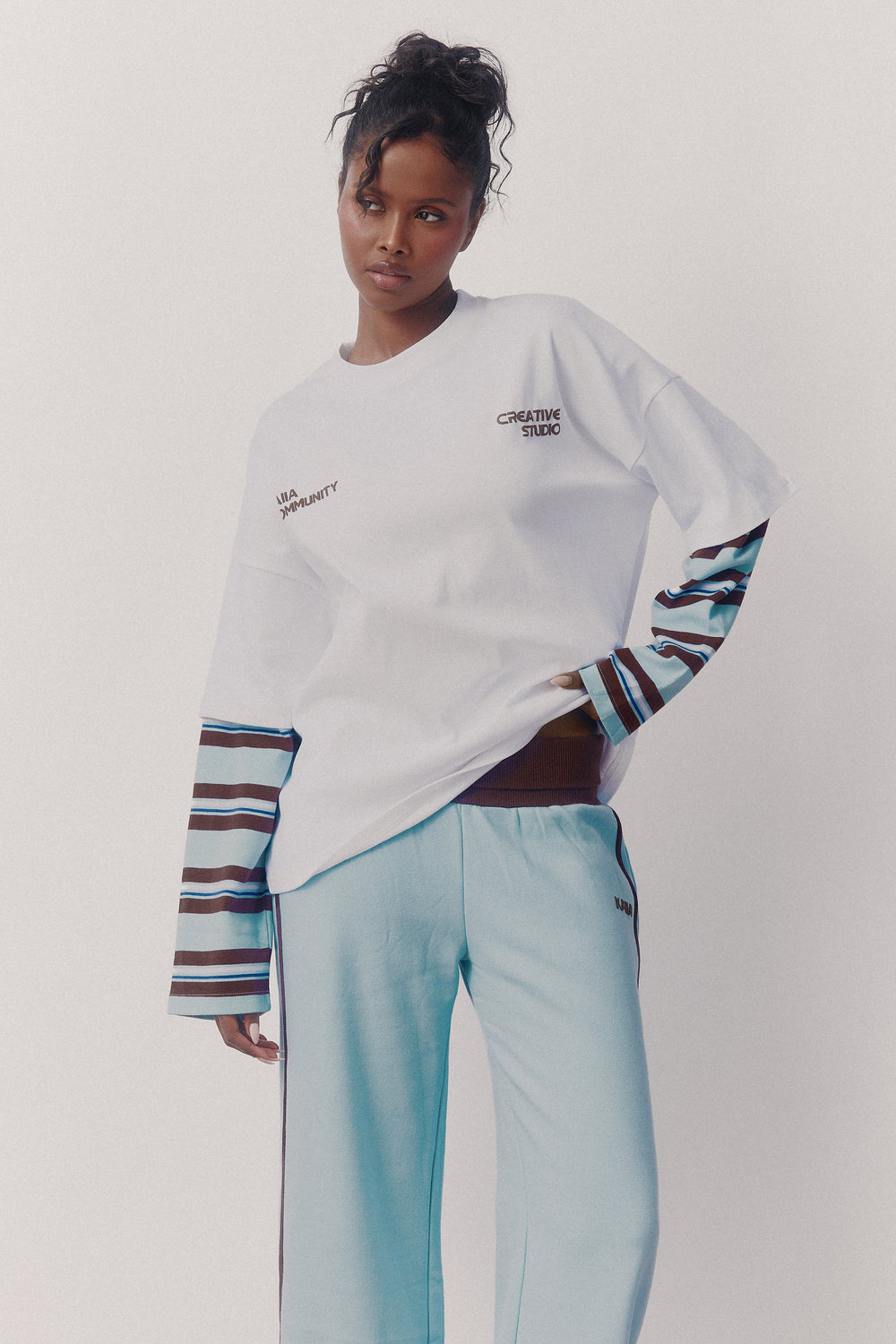 Kaiia Double Layered Oversized T-shirt White & Pale Blue