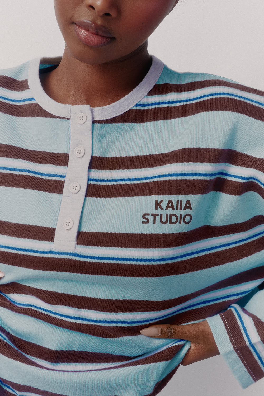 Kaiia Striped Henley Oversized T-shirt Pale Blue & Chocolate