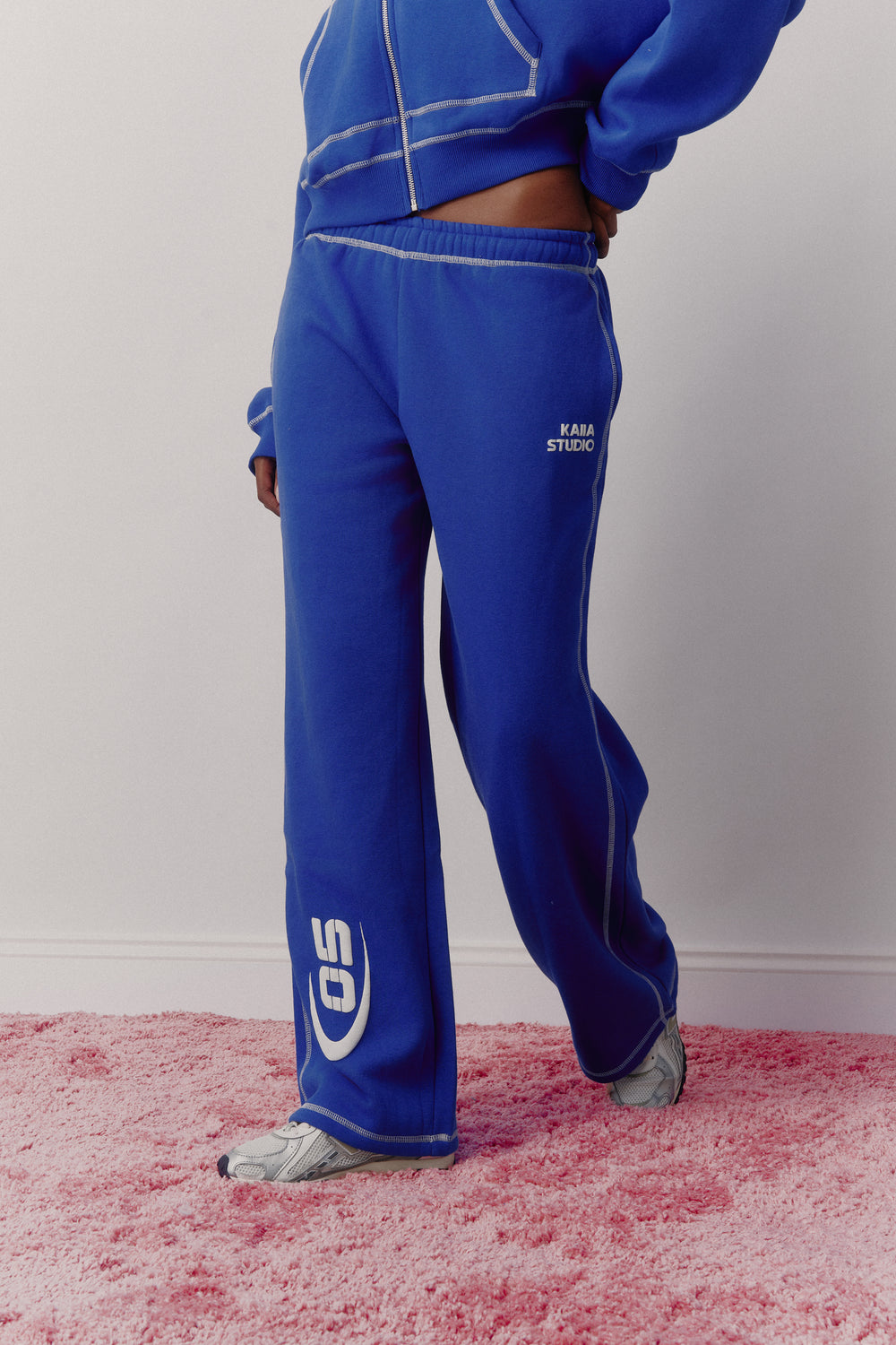 Kaiia Contrast Chainstitch Wide Leg Joggers Cobalt & White