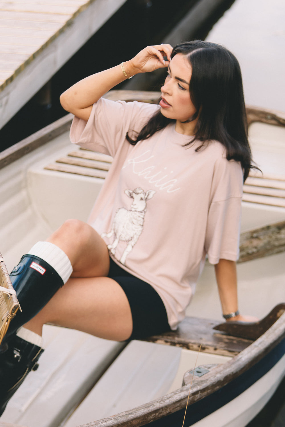 Kaiia Oversized Spring Lamb Graphic T-Shirt Champagne