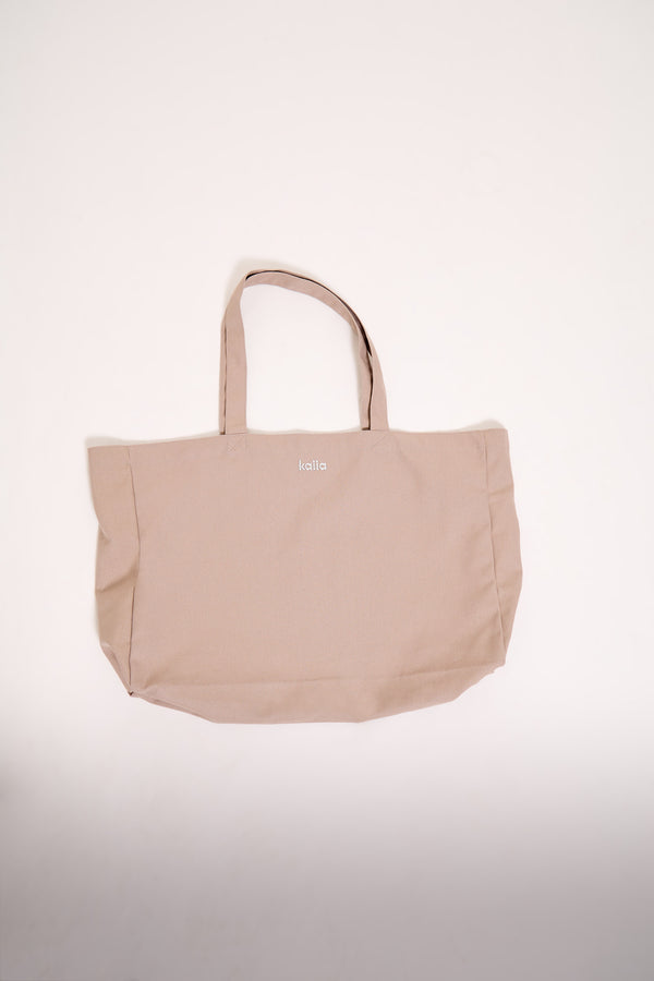 Kaiia Chrome Logo Tote Bag Grey Taupe