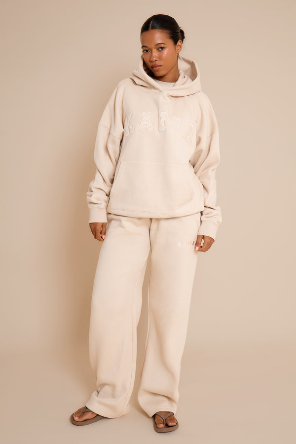 Kaiia Slogan Oversized Hoodie Chalk