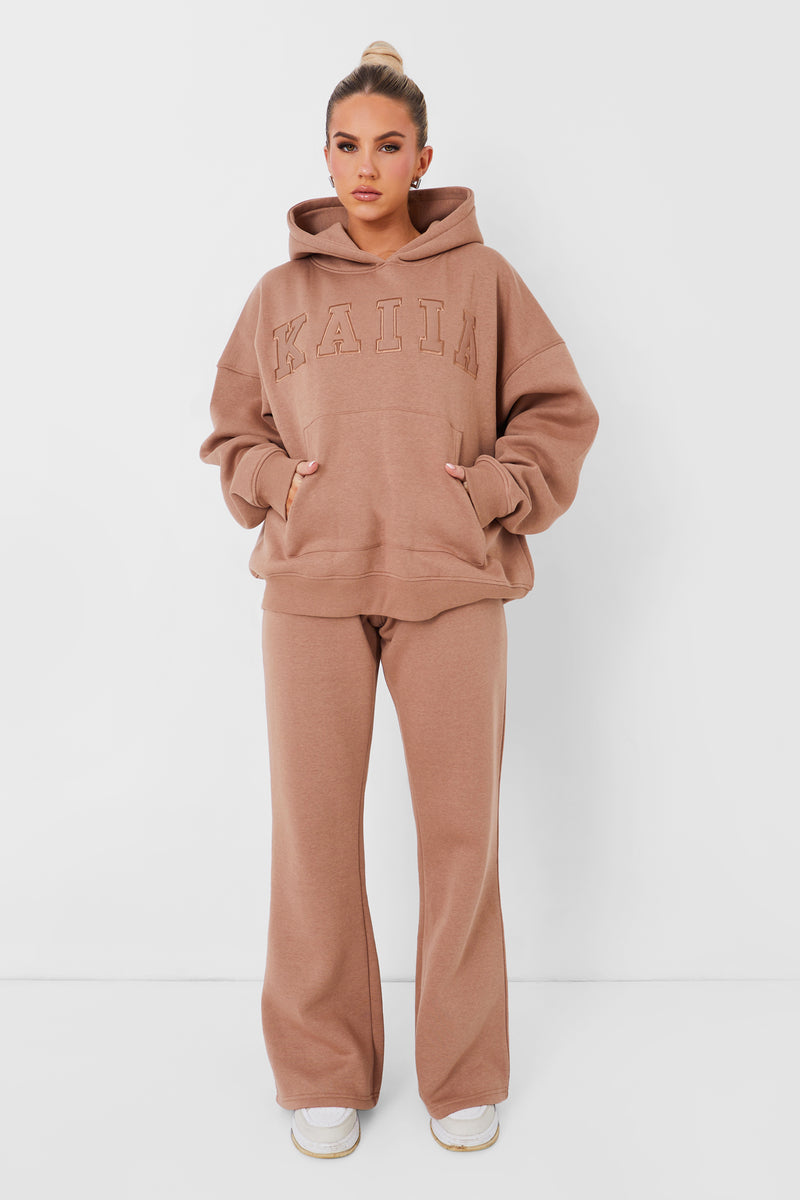Kaiia Wide Leg Sweat Pants in Caramel