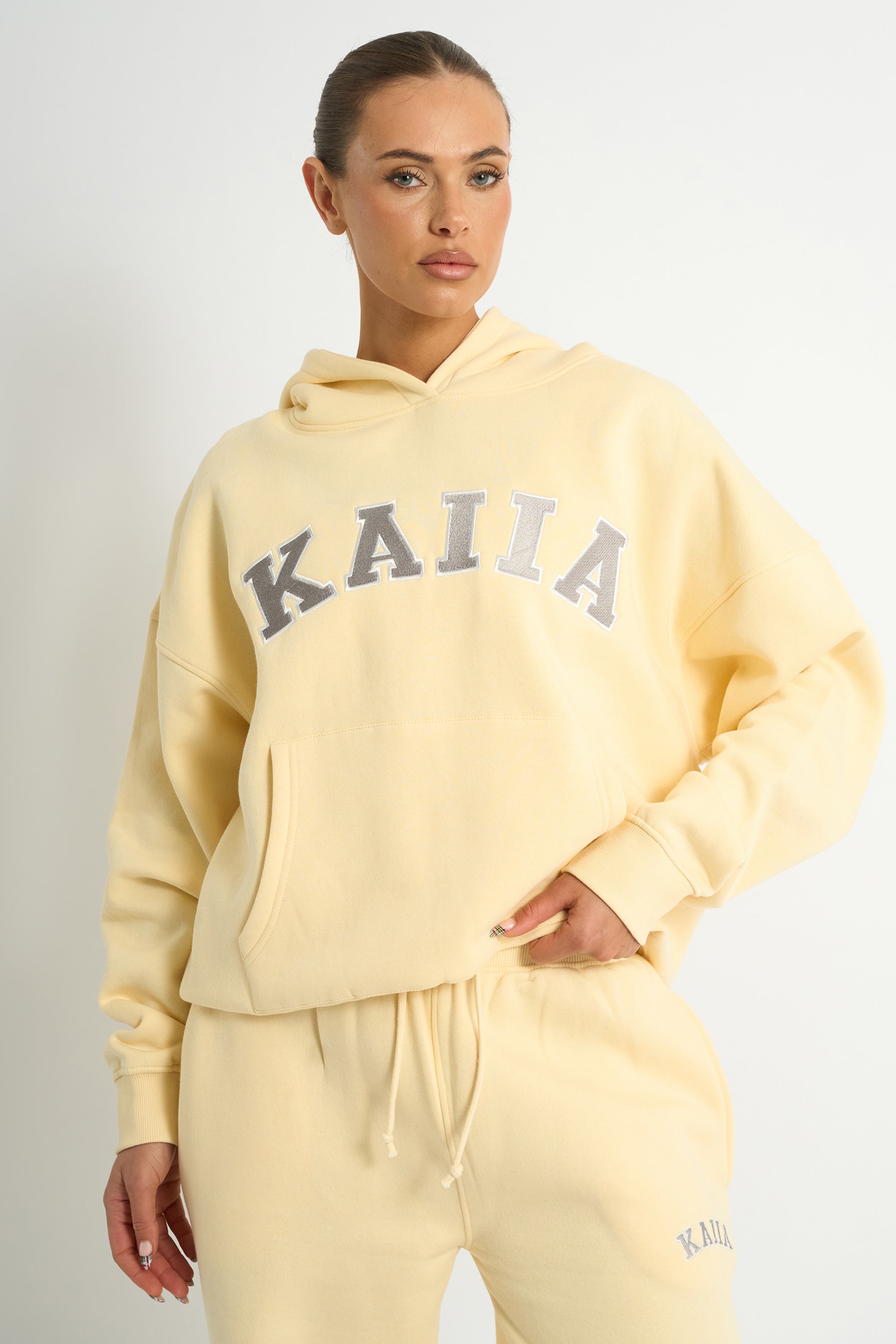Kaiia Studio Cherry Print Oversized Hoodie Cream & Red | Kaiia Kaiia Studio Cherry Print Oversized Hoodie Cream & Red | Kaiia