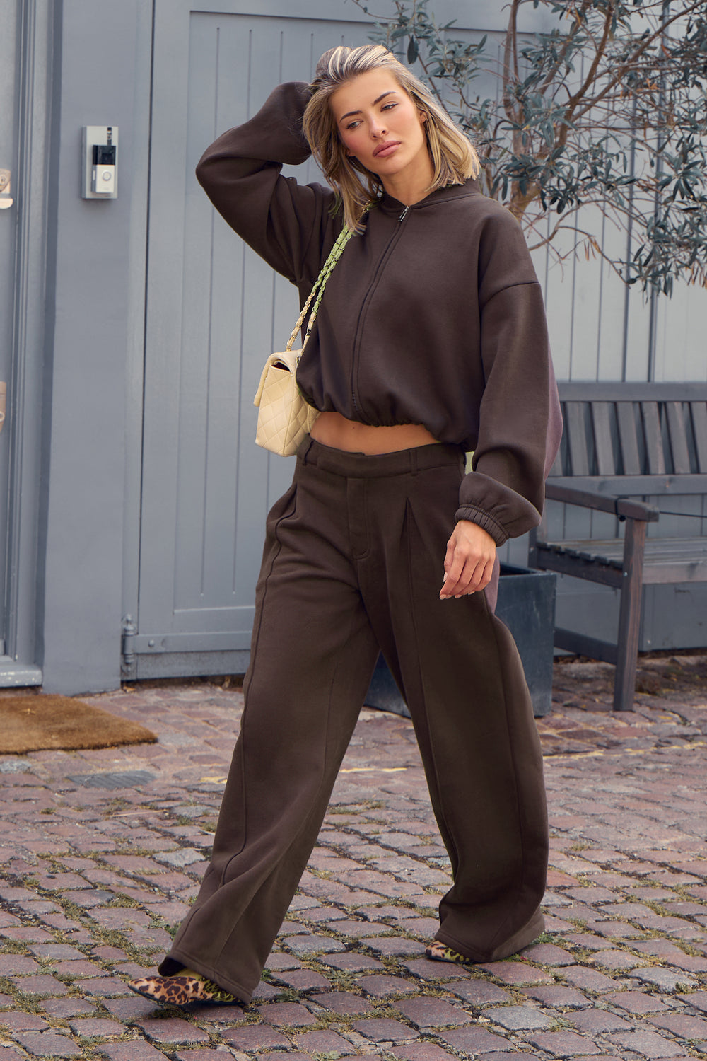 Kaiia Pleat Detail Tailored Wide Leg Joggers Dark Brown