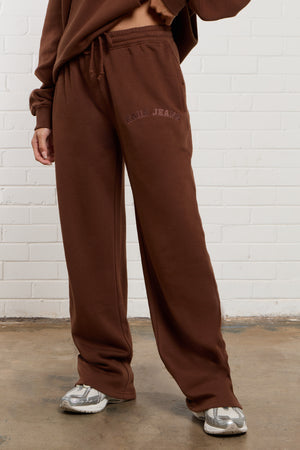 Kaiia Jeans Embroidered Wide Leg Joggers Chestnut