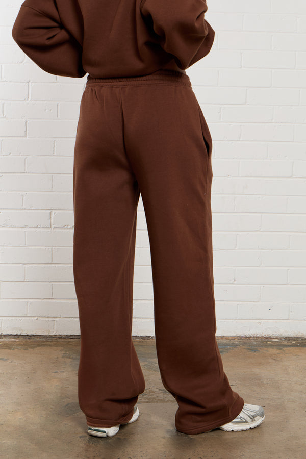 Kaiia Jeans Embroidered Wide Leg Joggers Chestnut