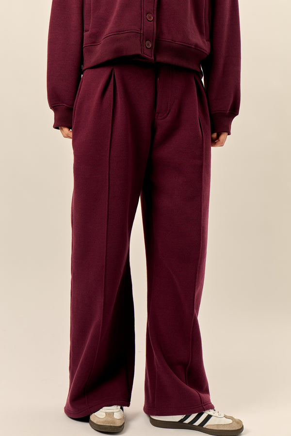 Kaiia Pleat Detail Tailored Wide Leg Joggers Dark Cherry