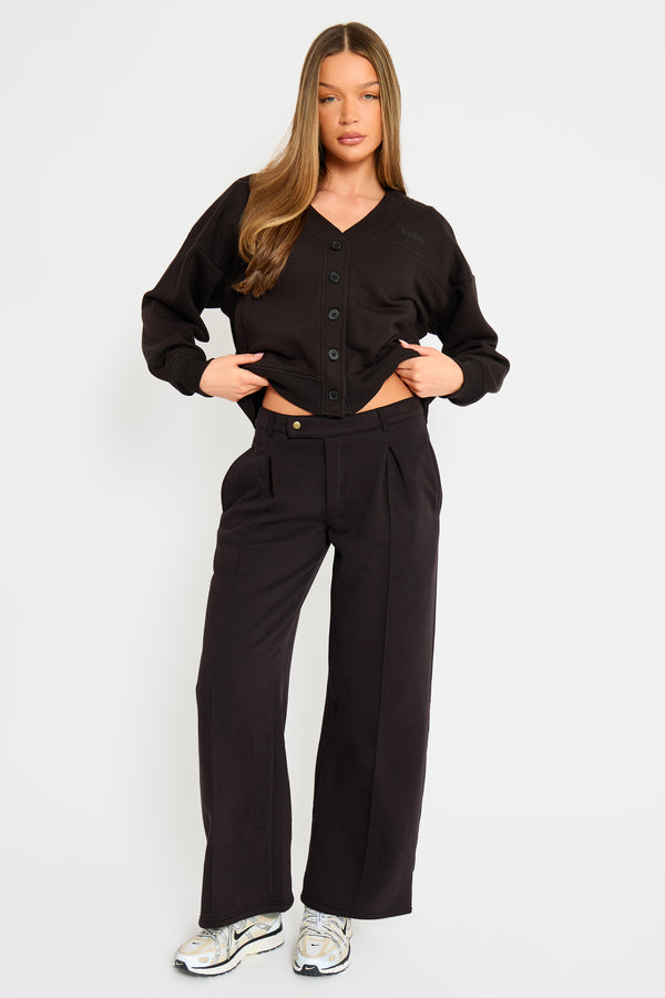 Kaiia Pleat Detail Tailored Wide Leg Joggers Black