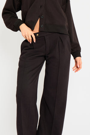 Kaiia Pleat Detail Tailored Wide Leg Joggers Black