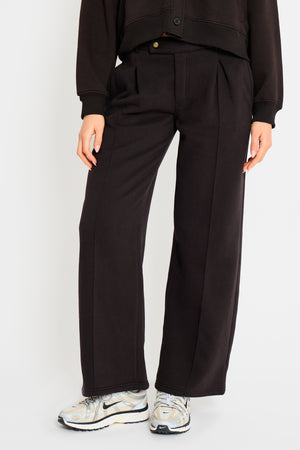 Kaiia Pleat Detail Tailored Wide Leg Joggers Black