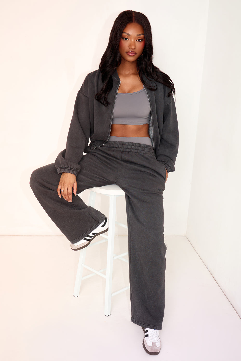Kaiia Wide Leg Joggers Washed Black