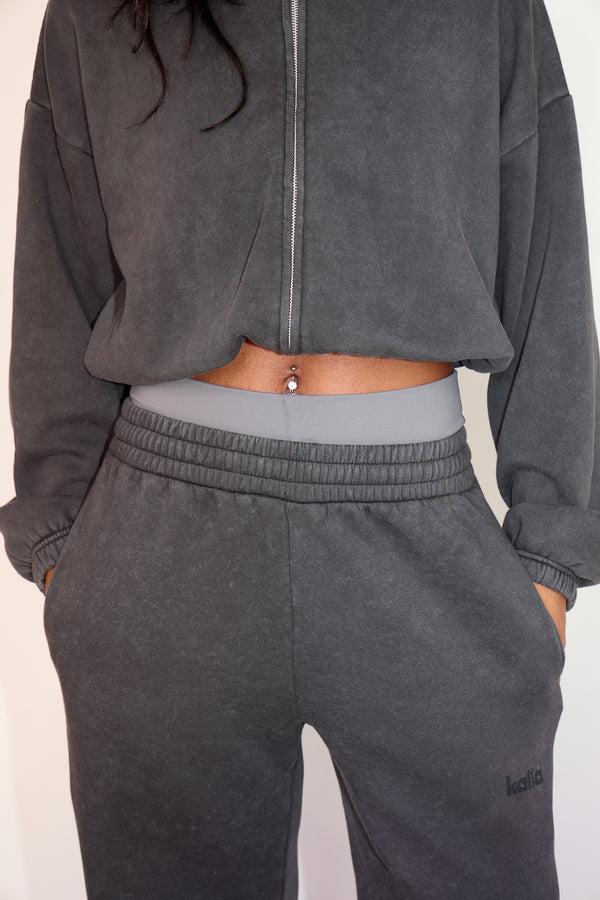 Kaiia Wide Leg Joggers Washed Black