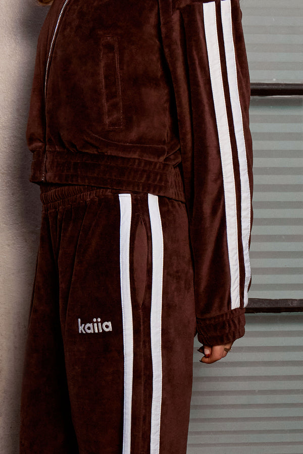 Kaiia Velour Side Stripe Straight Leg Joggers Chocolate & Cream