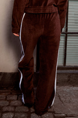 Kaiia Velour Side Stripe Straight Leg Joggers Chocolate & Cream