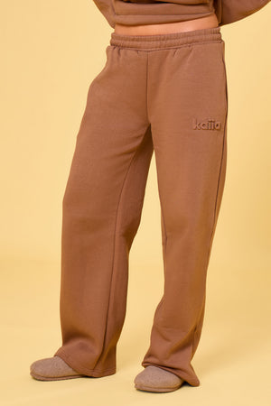 Kaiia Studio Embossed Wide Leg Joggers Caramel