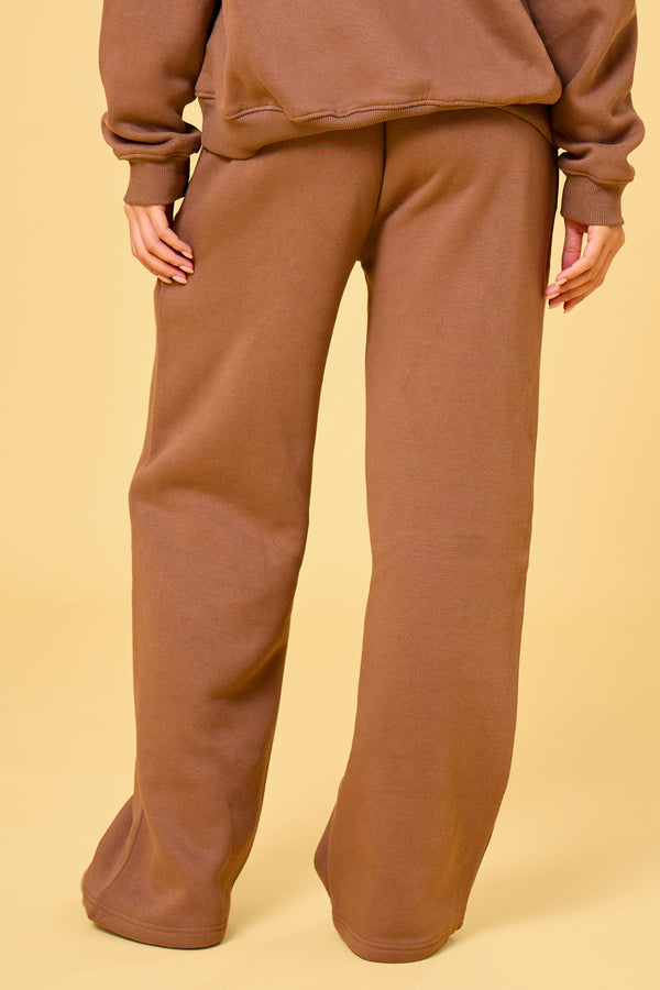 Kaiia Studio Embossed Wide Leg Joggers Caramel