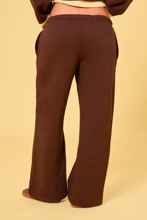 Kaiia Slogan Wide Leg Joggers Bitter Chocolate & Butter Yellow