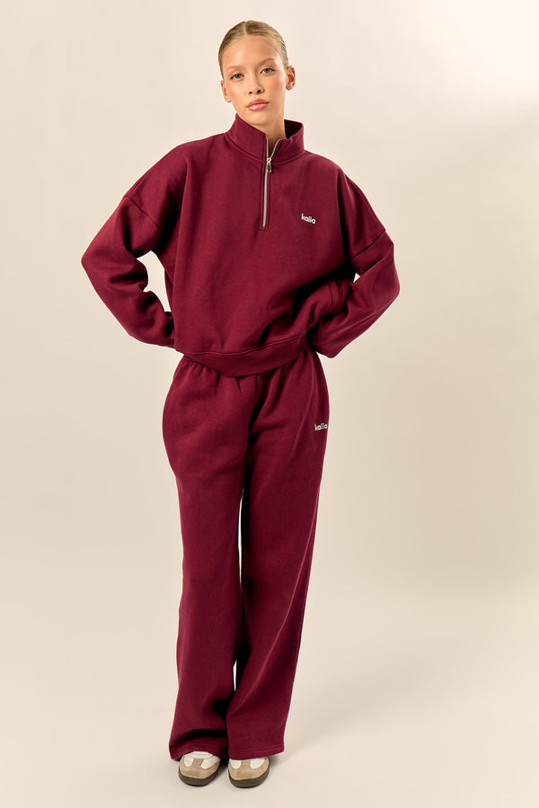 Kaiia Chrome Logo Mid Rise Wide Leg Joggers Burgundy