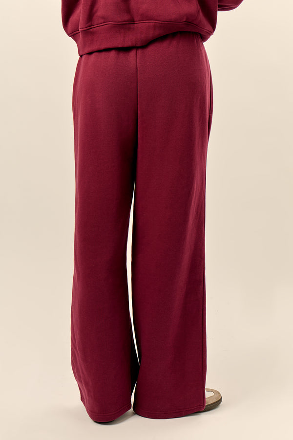 Kaiia Chrome Logo Mid Rise Wide Leg Joggers Burgundy