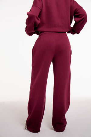 Kaiia Chrome Logo Mid Rise Wide Leg Joggers Burgundy