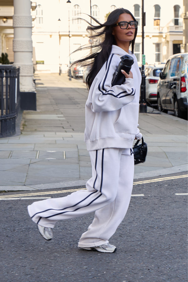 Kaiia Sport Side Stripe Wide Leg Joggers Cream & Navy