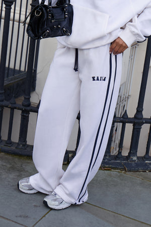 Kaiia Sport Side Stripe Wide Leg Joggers Cream & Navy