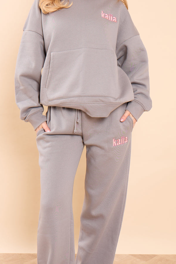 Kaiia Slogan Wide Leg Joggers Earl Grey & Pink Sugar