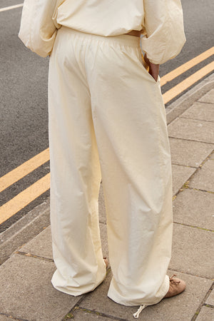 Kaiia Woven Tie Detail Wide Leg Trousers Butter Yellow