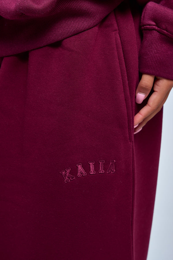 Kaiia Logo Cuffed Joggers Deep Burgundy