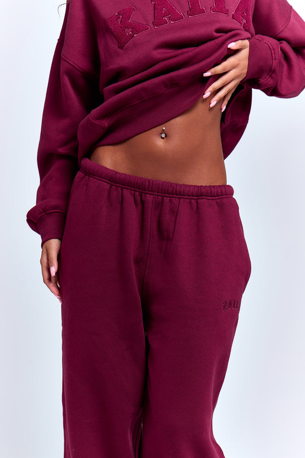 Kaiia Logo Cuffed Joggers Deep Burgundy