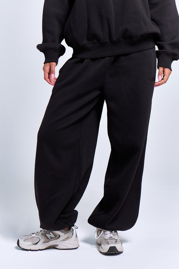 Kaiia Logo Cuffed Joggers Black