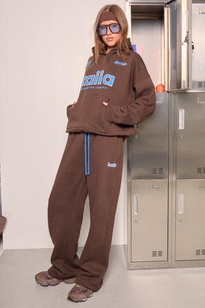 Kaiia Athletic Wide Leg Joggers Bitter Chocolate & Mid Cobalt