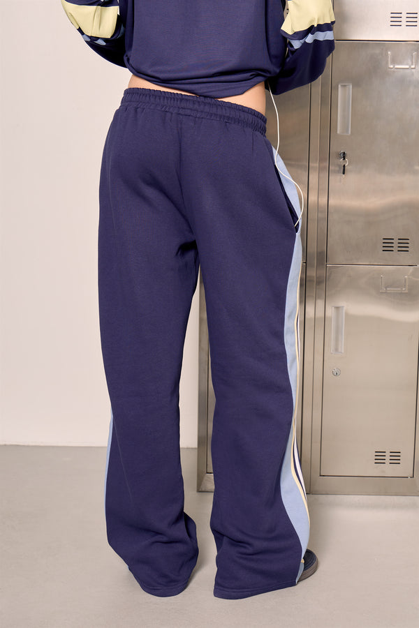 Kaiia Sport Side Stripe Wide Leg Joggers Navy & Powder Blue