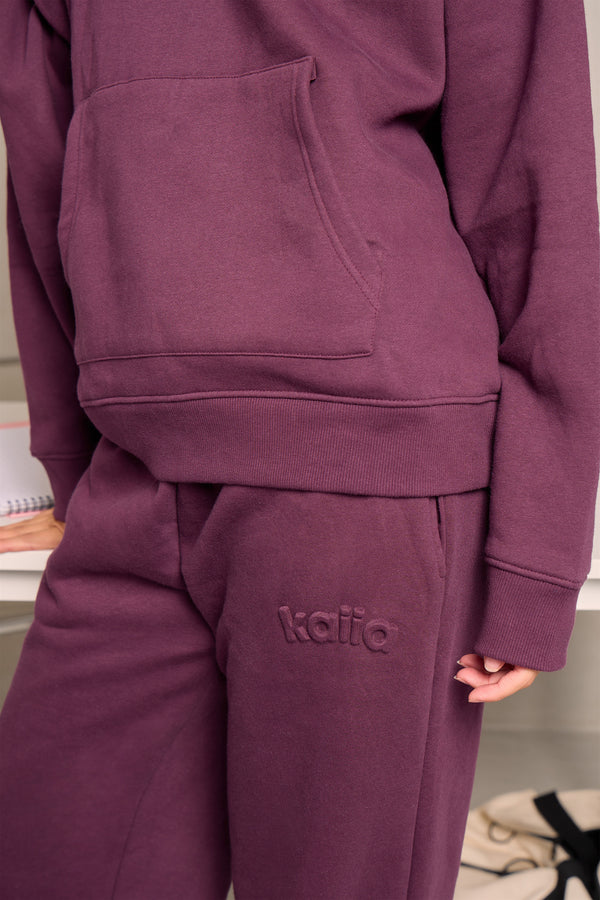Kaiia Embossed Logo Wide Leg Joggers Deep Plum