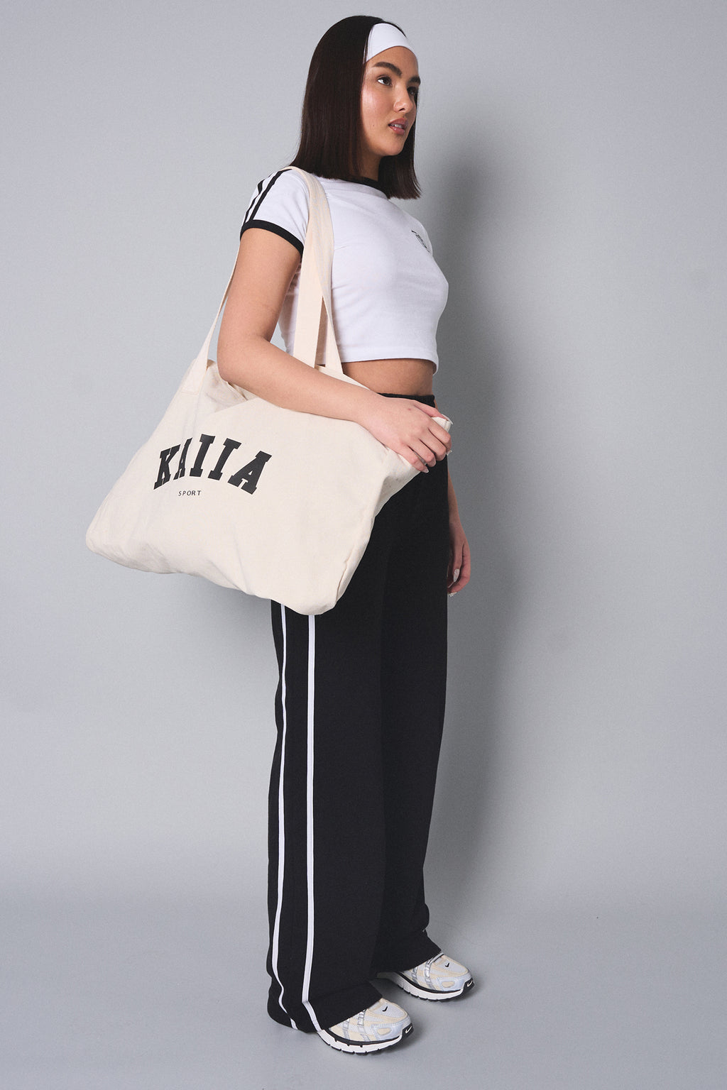 Kaiia Contrast Stripe Baggy Wide Leg Sweat Pants Black Kaiia