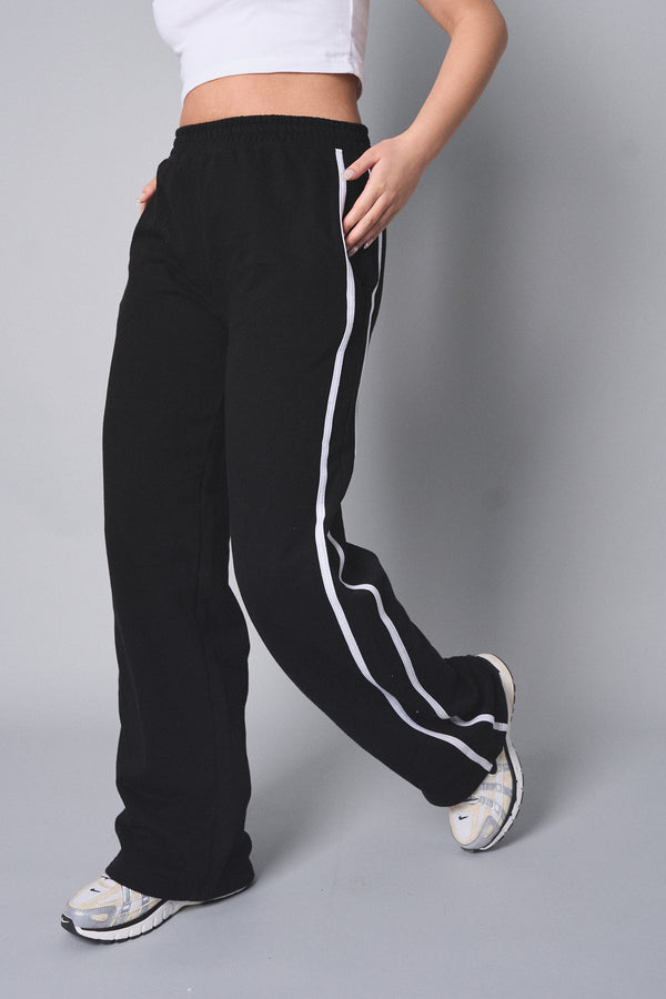 Kaiia Contrast Stripe Baggy Wide Leg Sweat Pants Black