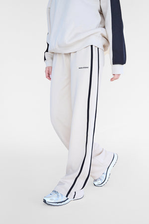 Kaiia Studio Contrast Panel Wide Leg Sweat Pants Stone & Black