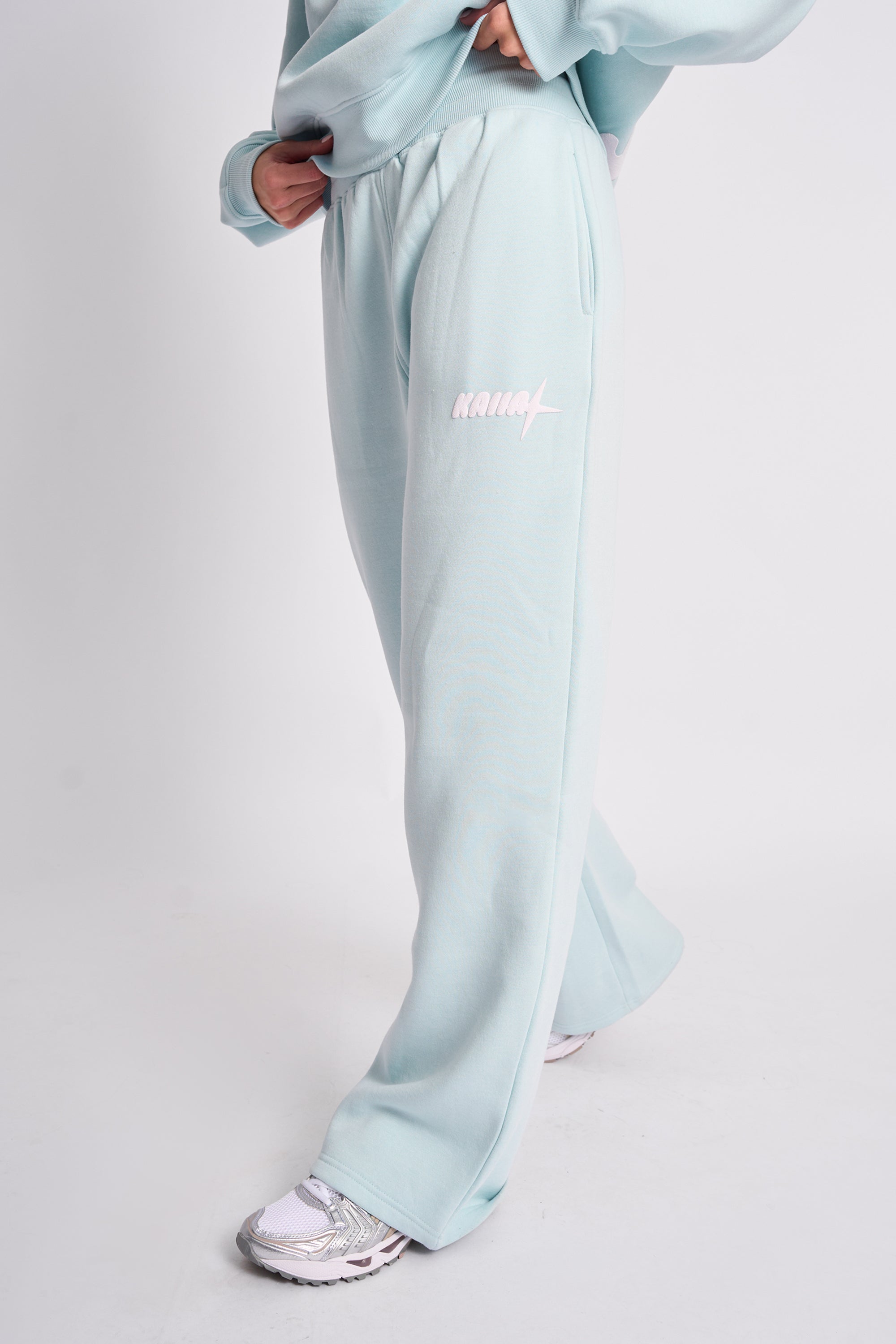 Kaiia Star Wide Leg Joggers Mint